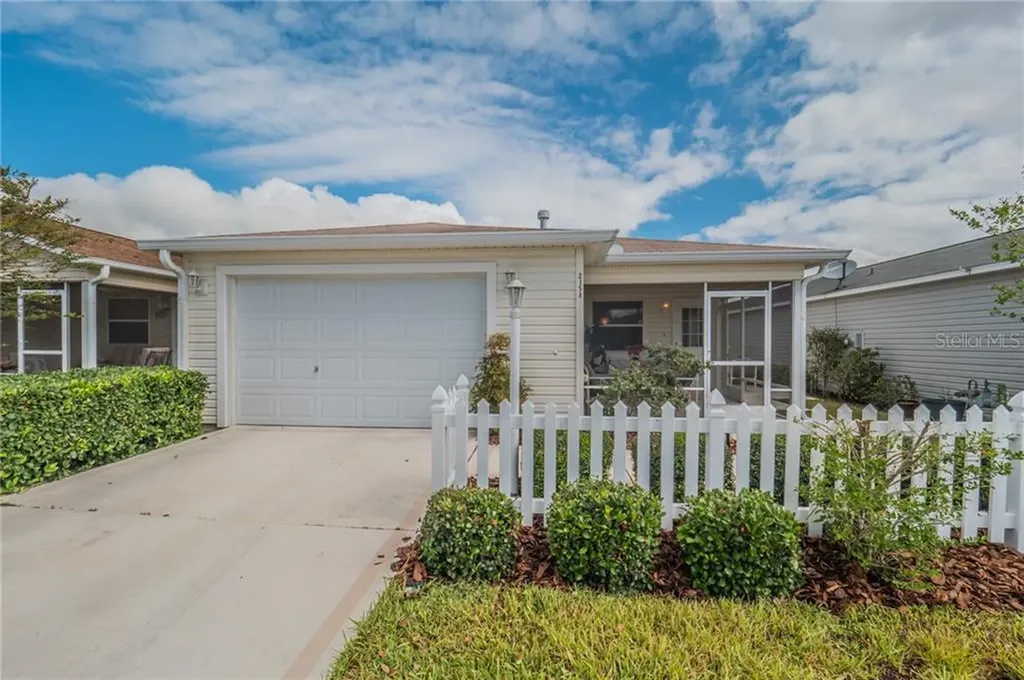 2359 Baton Place The Villages FL 32162