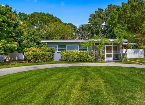 3867 Shore Acres Boulevard NE St Petersburg FL 33703