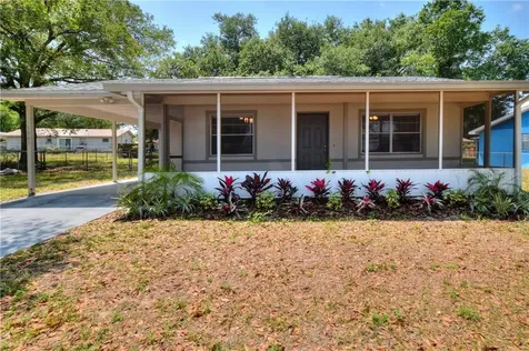 3945 Feather Drive Lakeland FL 33812