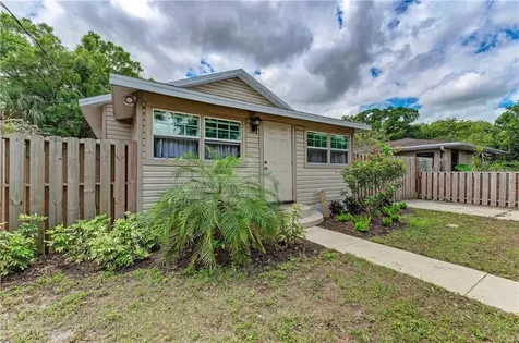1011 19th Avenue W Bradenton FL 34205