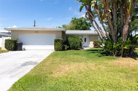 2695 64th Avenue S St Petersburg FL 33712