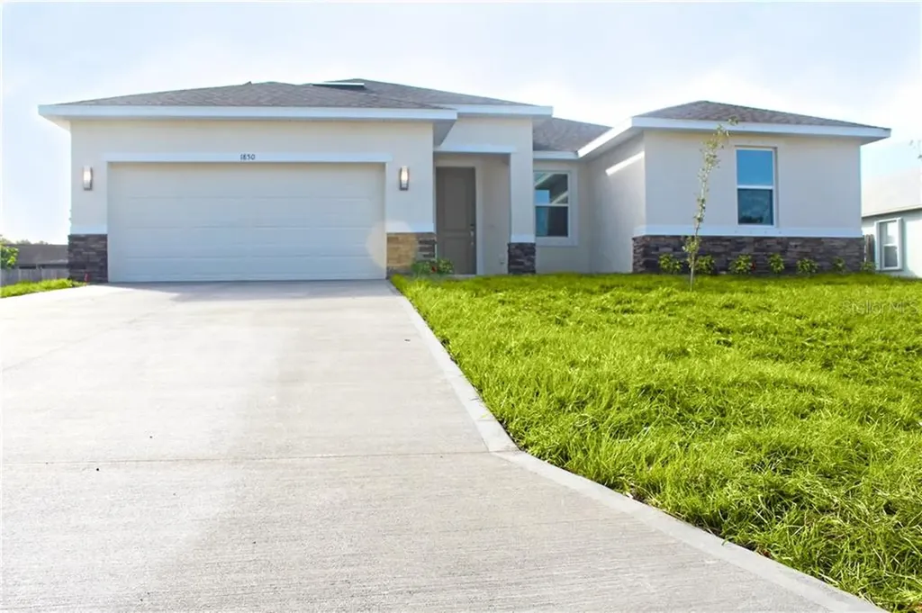 1598 Eastman Circle North Port FL 34288