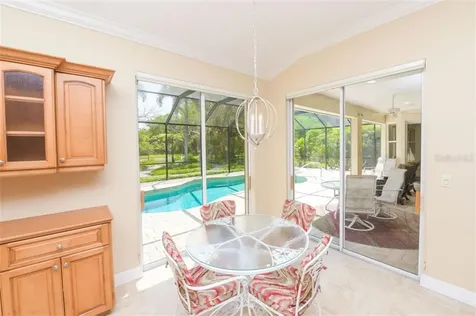 4871 Luster Leaf Lane Sarasota FL 34241