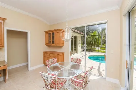 4871 Luster Leaf Lane Sarasota FL 34241