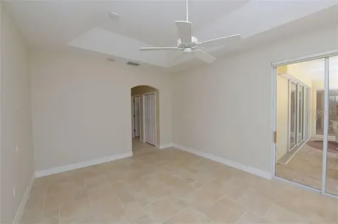 4871 Luster Leaf Lane Sarasota FL 34241