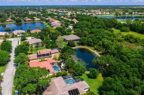 4871 Luster Leaf Lane Sarasota FL 34241