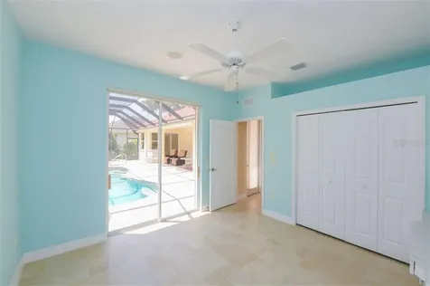 4871 Luster Leaf Lane Sarasota FL 34241
