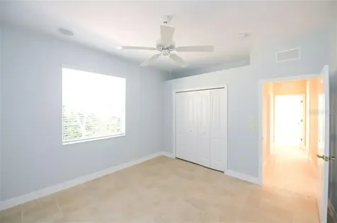 4871 Luster Leaf Lane Sarasota FL 34241