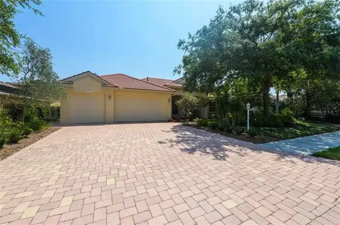 4871 Luster Leaf Lane Sarasota FL 34241
