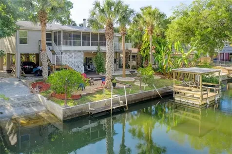 8142 River Point Drive Weeki Wachee FL 34607