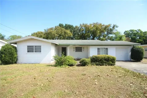 524 Paradise Island Place Haines City FL 33844