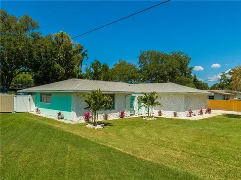 1610 Bravo Drive Clearwater FL 33764