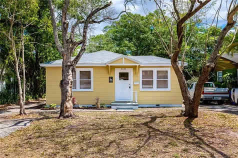 3427 19th Street N St Petersburg FL 33713
