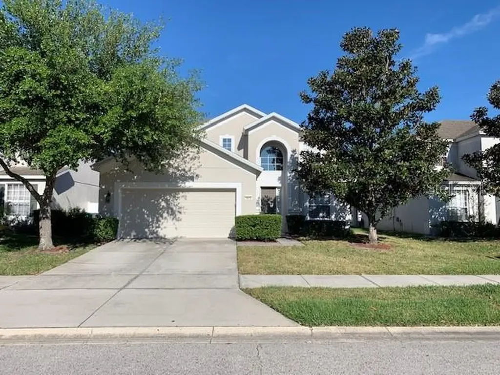 1073 Chatham Break Street Orlando FL 32828