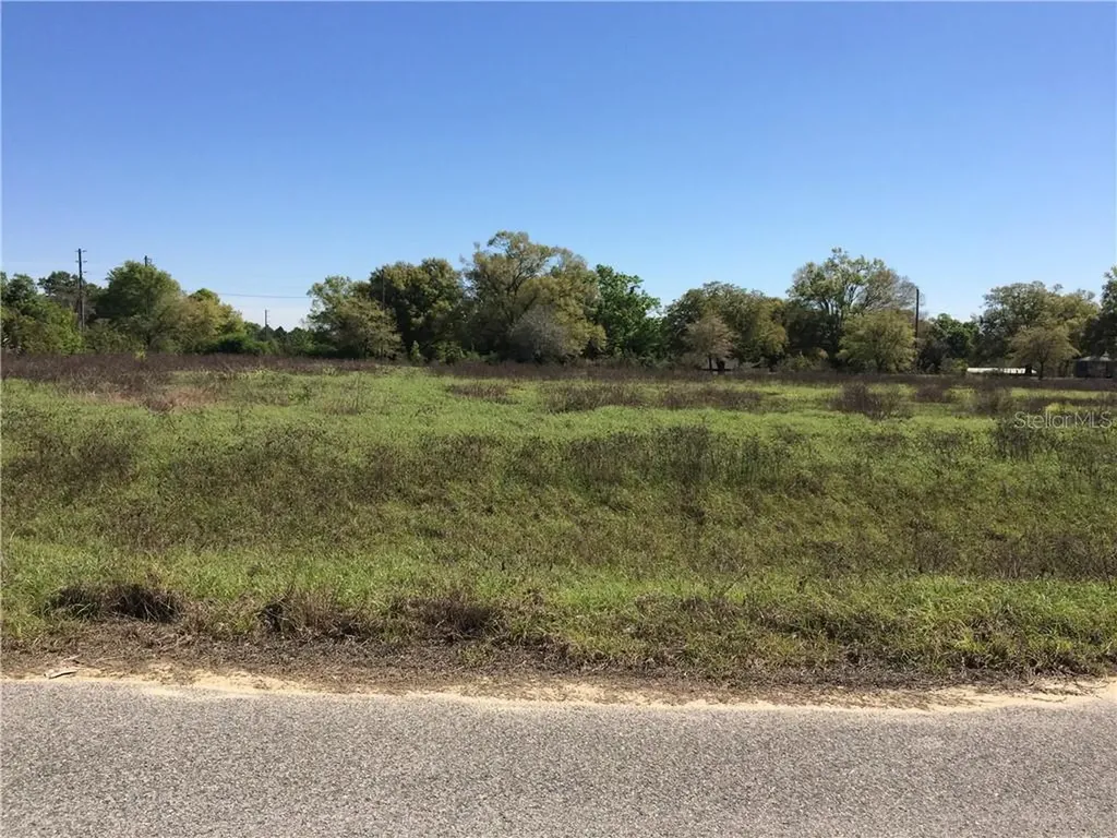 8822 Valerie Court Zephyrhills FL 33540