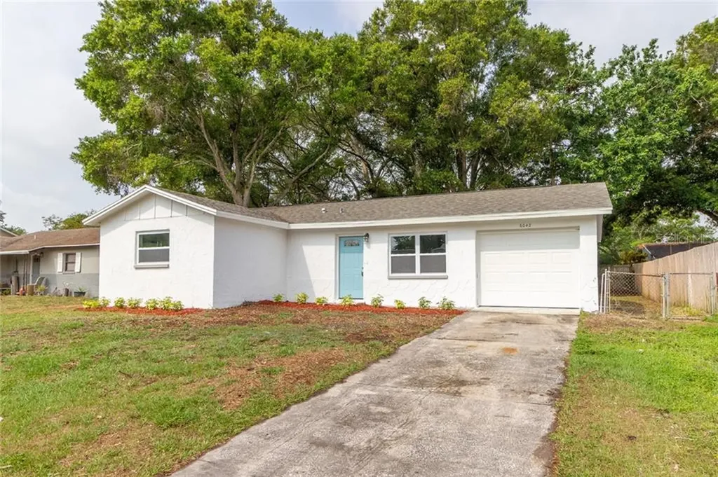 6042 Burch Street N St Petersburg FL 33709