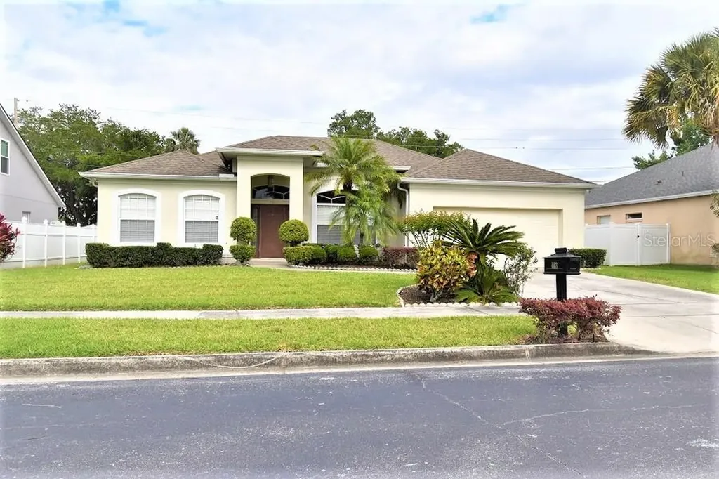 443 Lake Amberleigh Drive Winter Garden FL 34787