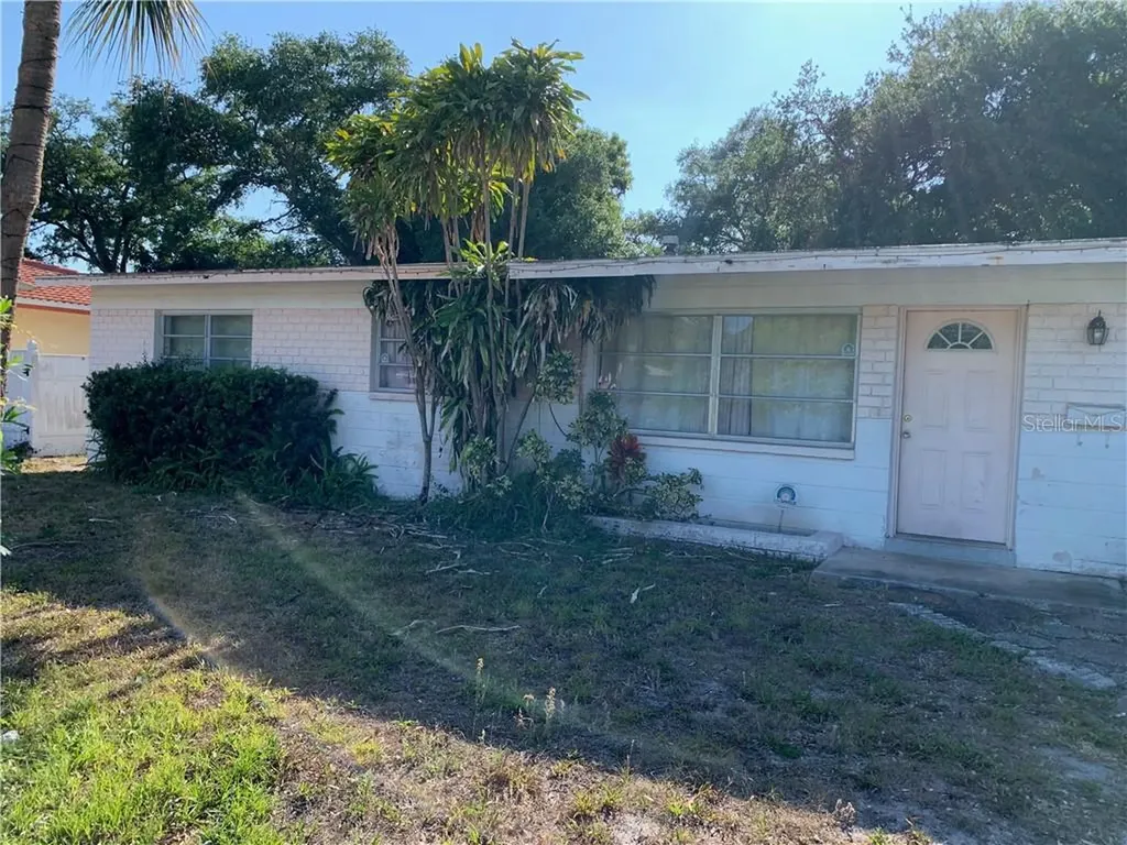 5699 7th Street S St Petersburg FL 33705