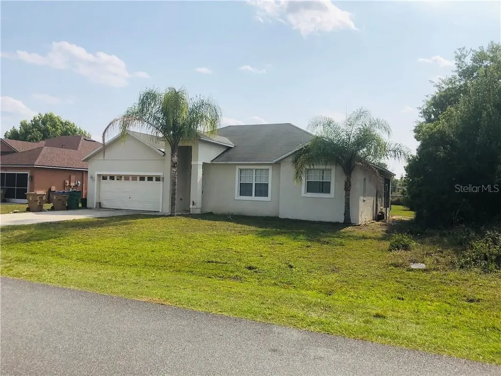 710 Paris Drive Kissimmee FL 34759