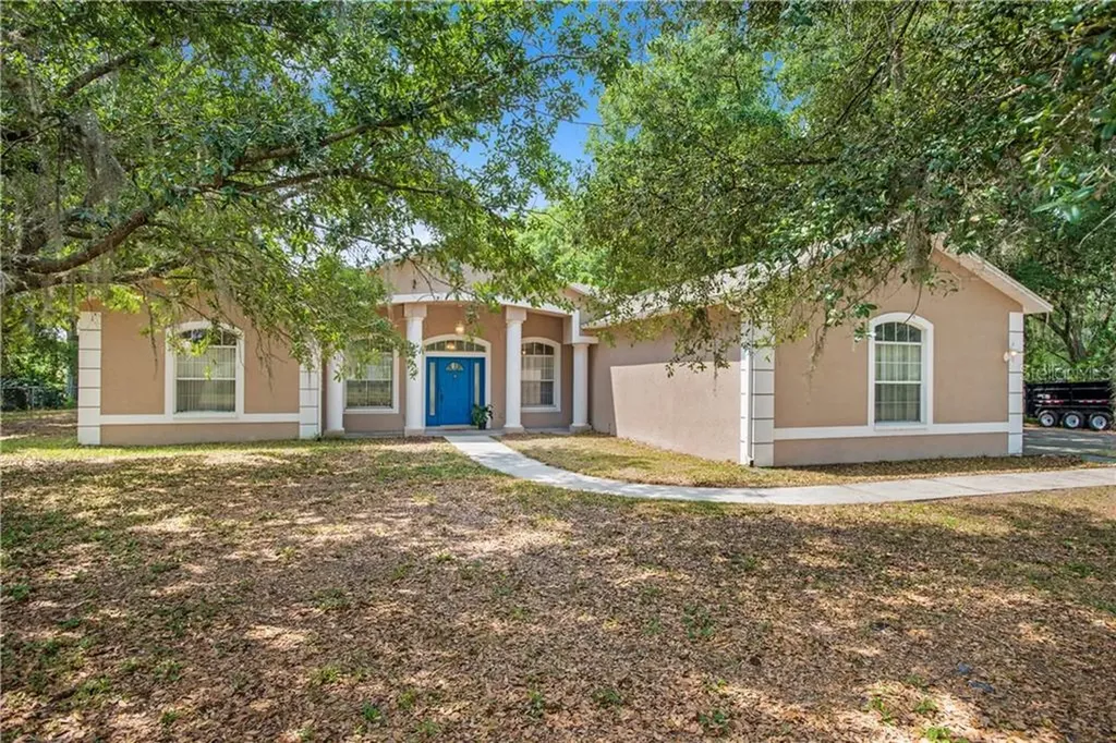 4505 Post House Drive Plant City FL 33565