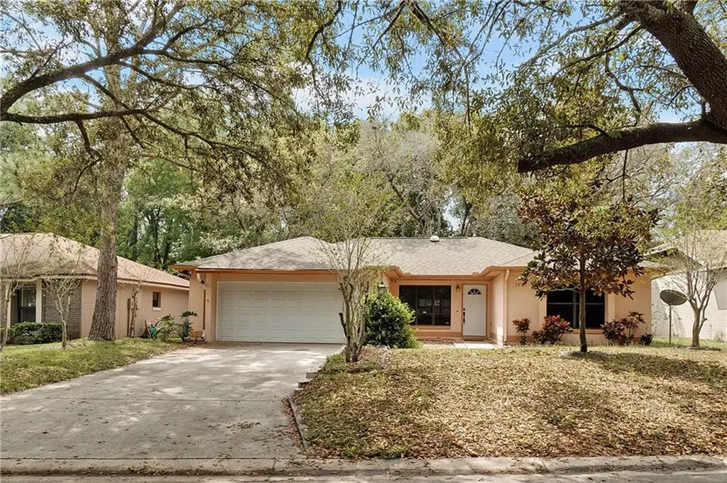 1238 N Timberland Trail Altamonte Springs FL 32714