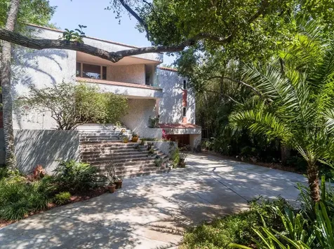 5810 S Gordon Avenue Tampa FL 33611