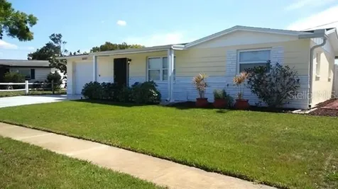 5210 Victoria Lane Holiday FL 34690