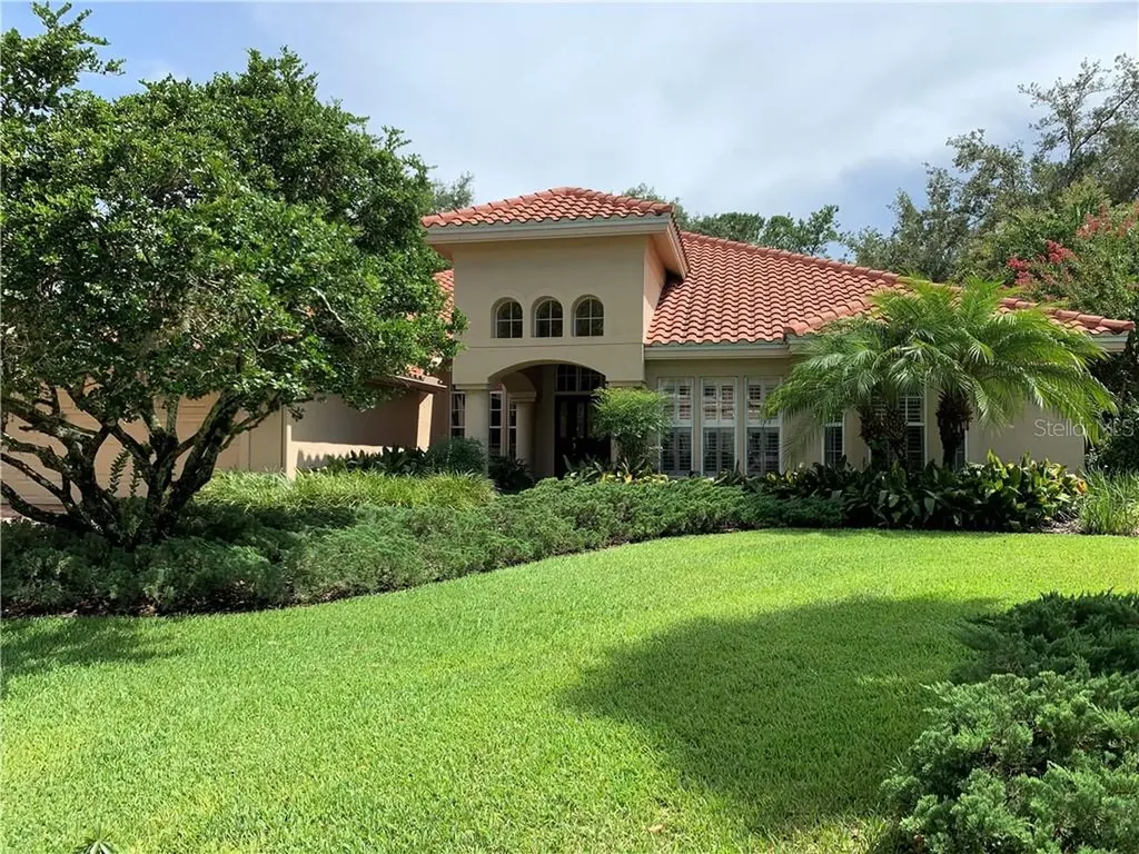 1112 Flores De Avila Tampa FL 33613