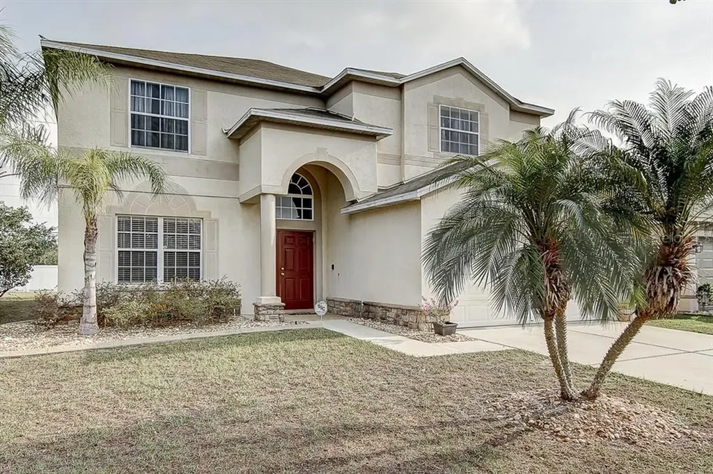 8112 Carriage Pointe Drive Gibsonton FL 33534
