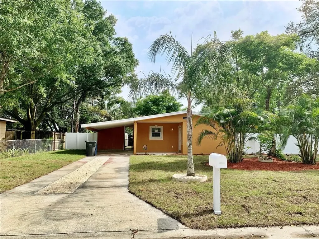 1004 Briarwood Avenue Tampa FL 33613