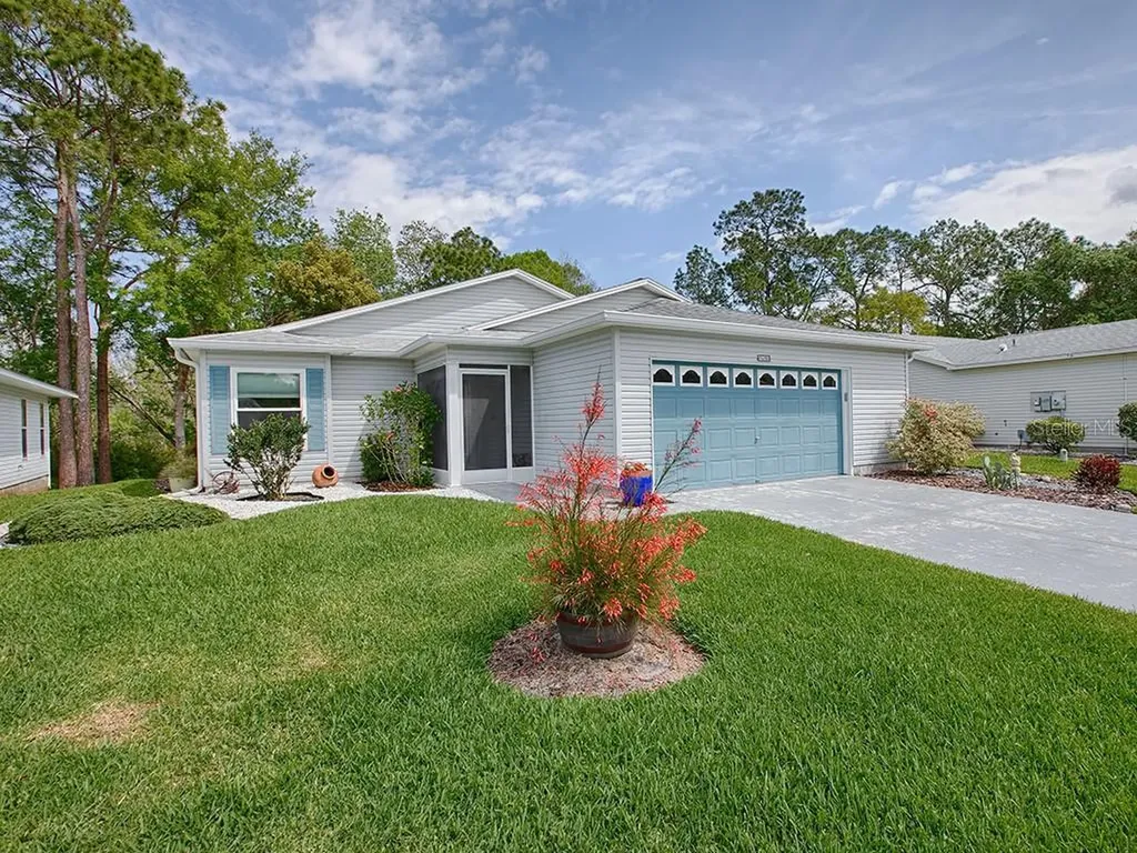 32672 Oak Park Drive Leesburg FL 34748