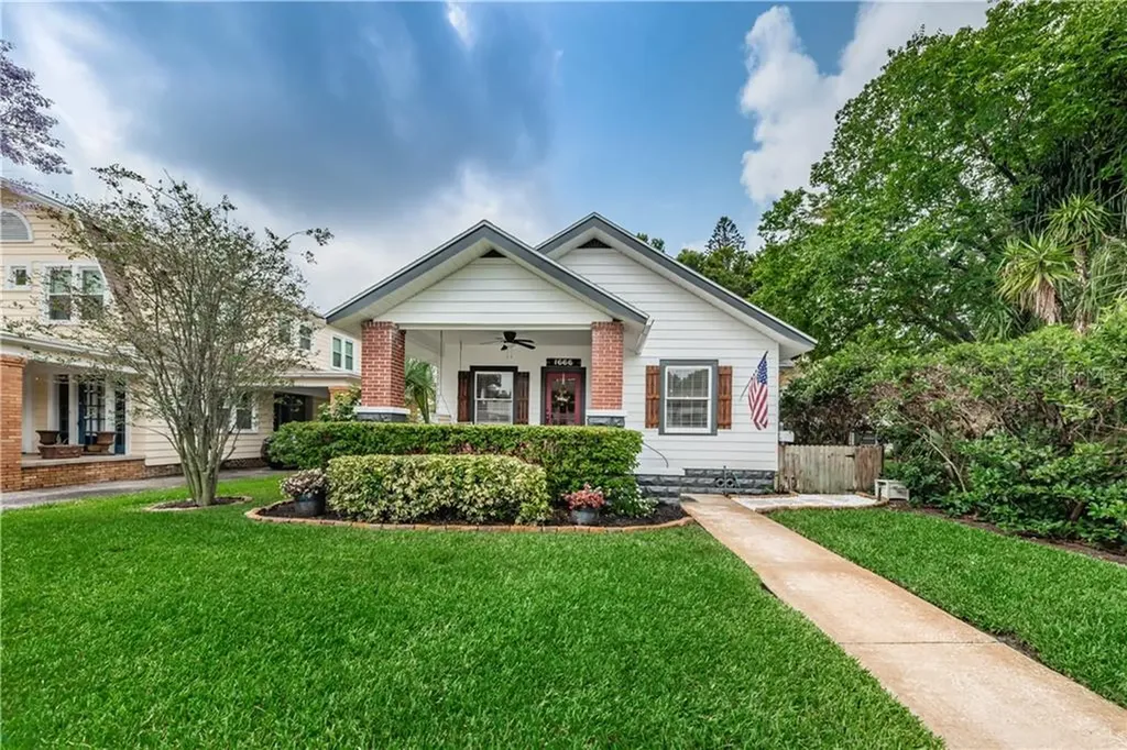 1666 21st Avenue N St Petersburg FL 33713