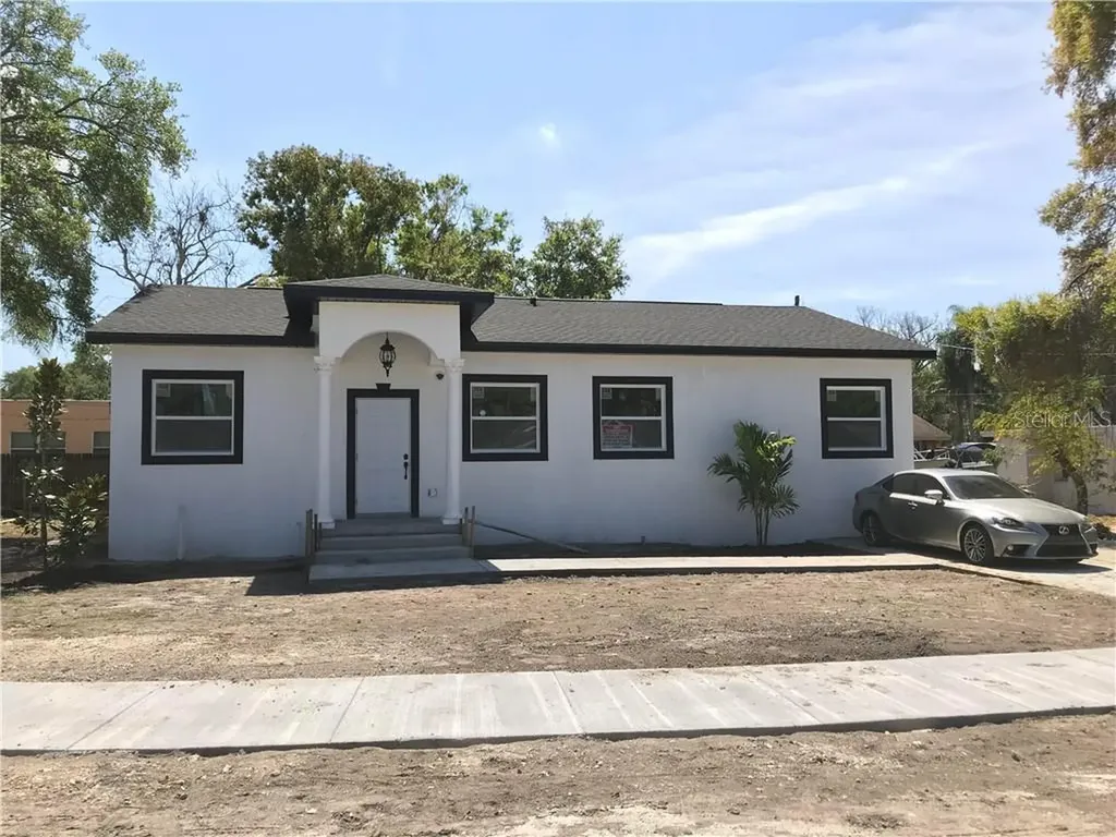 635 Woodlawn Street Clearwater FL 33756