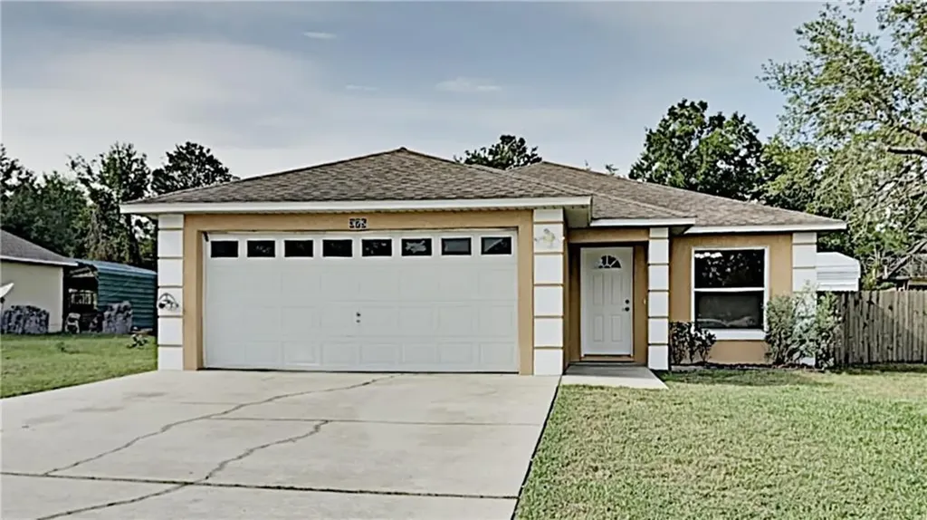 375 Betty Lane Mascotte FL 34753