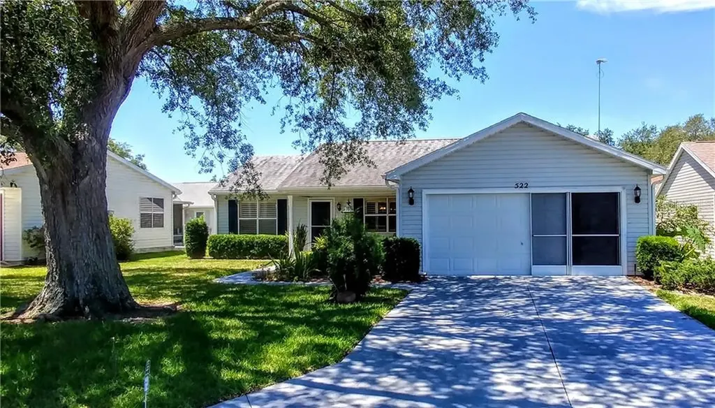 522 Alcazar Court Lady Lake FL 32159