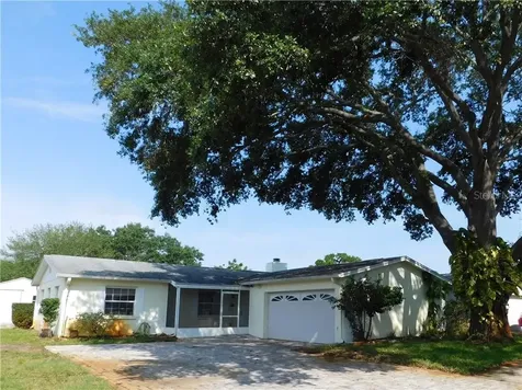 8210 91st Street Seminole FL 33777