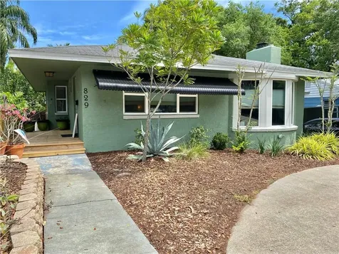 829 38th Avenue N St Petersburg FL 33704