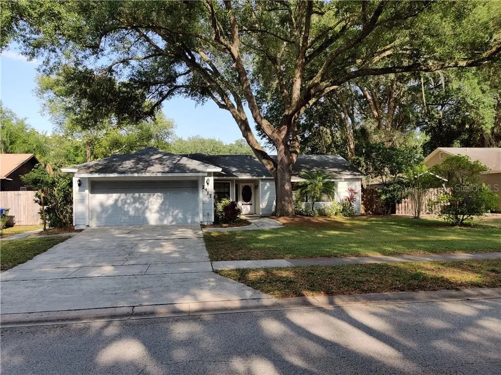 2417 Oak Hollow Drive Kissimmee FL 34744