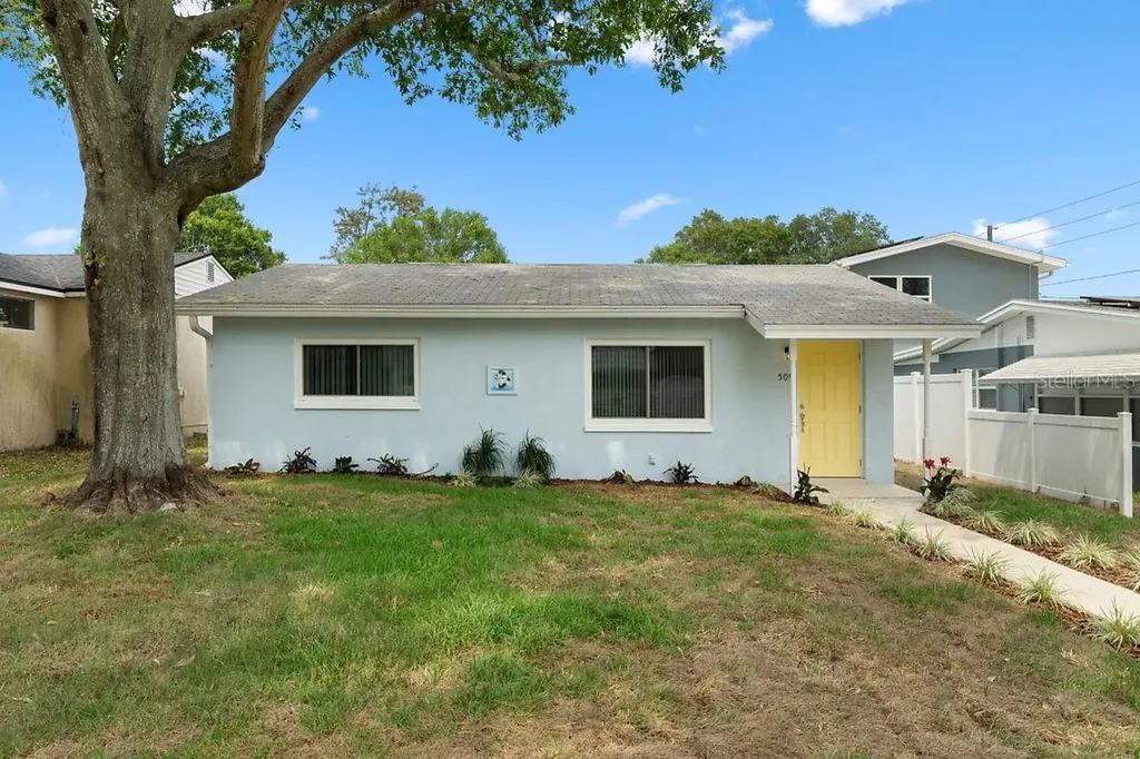 509 39th Avenue N St Petersburg FL 33703