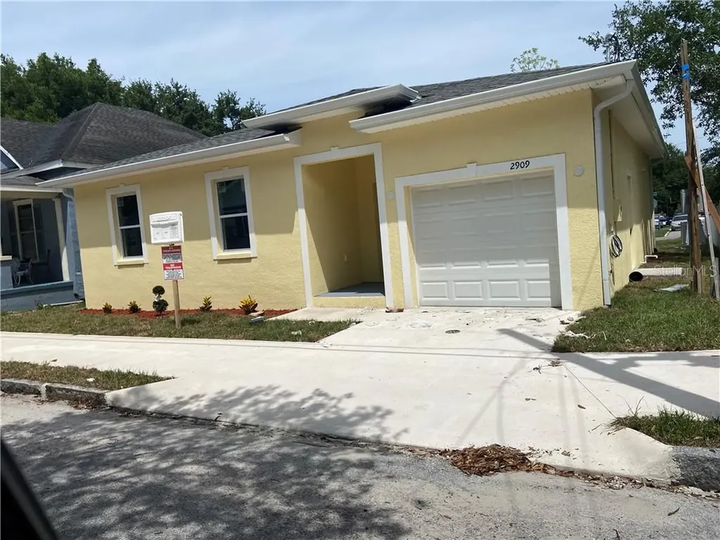 3222 Lindell Avenue Tampa FL 33610