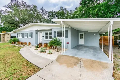 4630 W Bay Court Avenue Tampa FL 33611