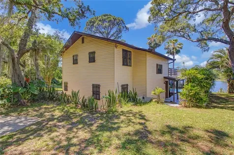 2837 Emerald Avenue Orange City FL 32763