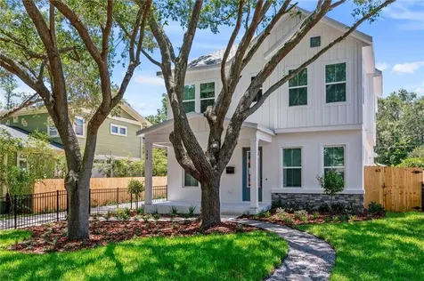 780 36th Avenue N St Petersburg FL 33704