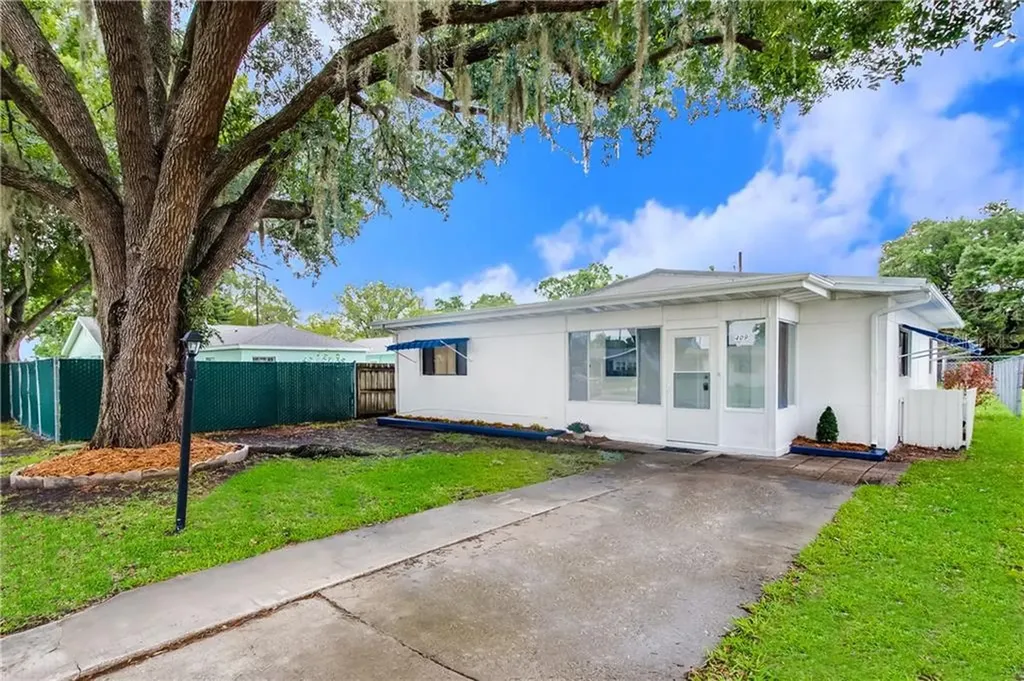 409 Kentucky Avenue Saint Cloud FL 34769