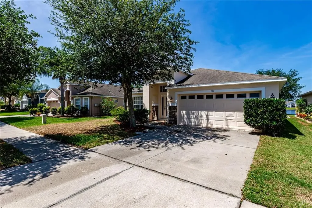 2317 Lawrence Hall Street Ruskin FL 33570