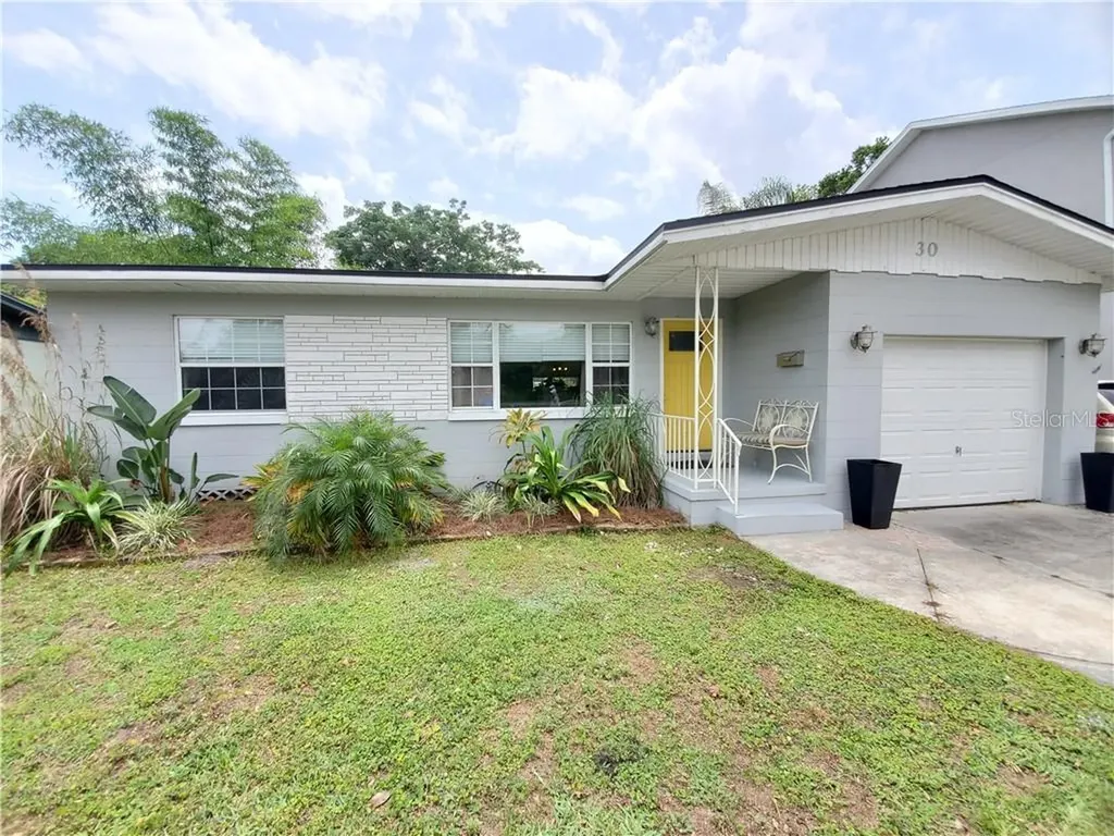 30 W Par Street Orlando FL 32804