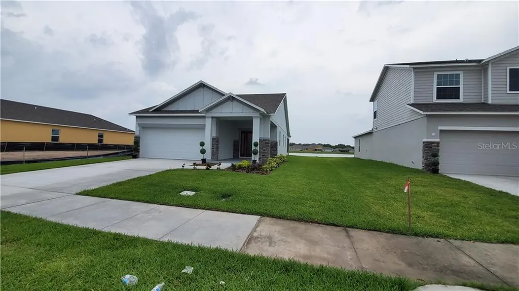 4317 Desert Rose Avenue Kissimmee FL 34746