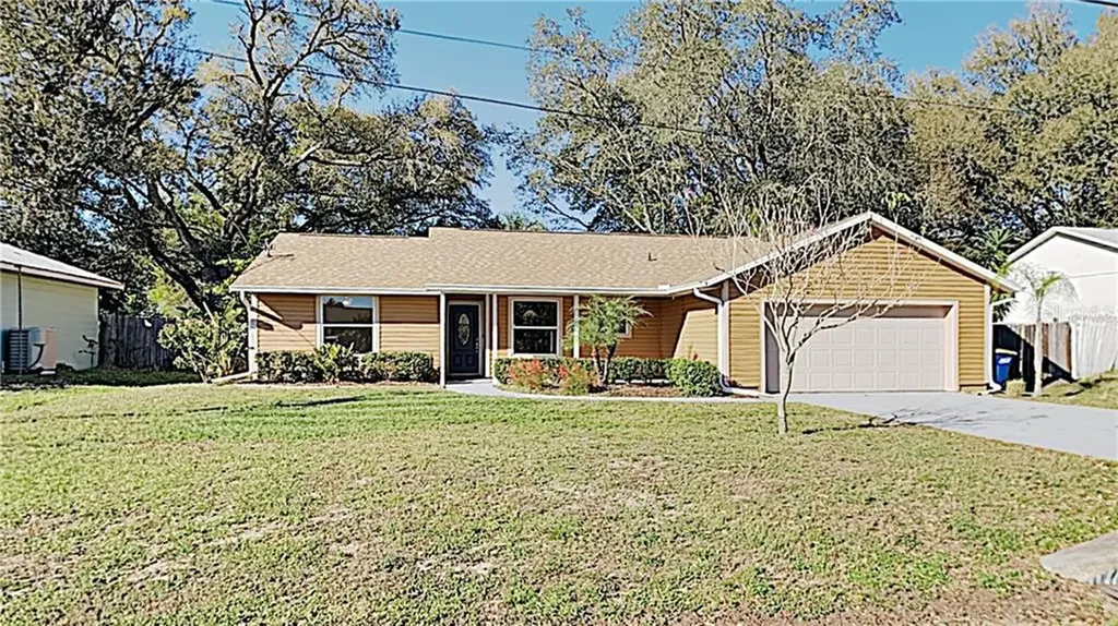 306 E Chester Street Minneola FL 34715
