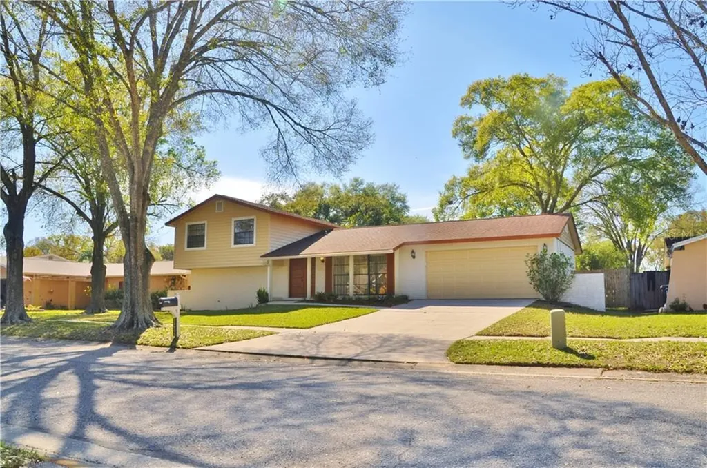 15806 Cottontail Place Tampa FL 33624