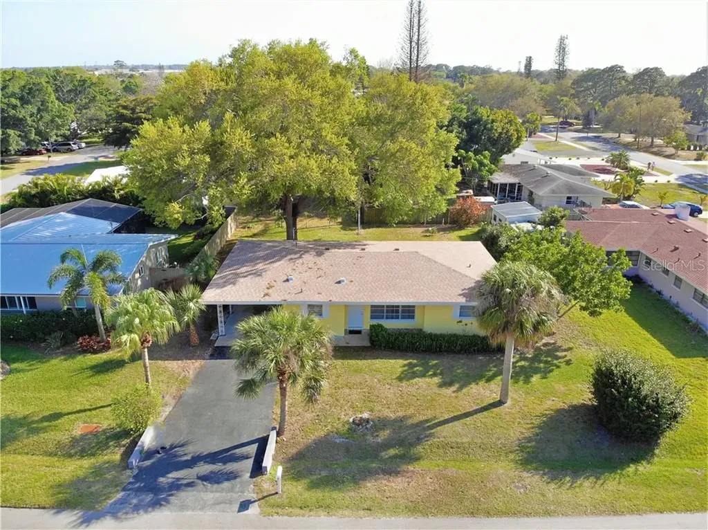 104 Firenze Avenue E Venice FL 34285